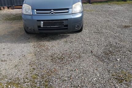 Citroen Berlingo 195.471 km 2.350 &euro; Goch 47574