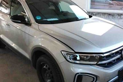 VW T-Roc 22.610 km 26.900 &euro; Sasbach 77880
