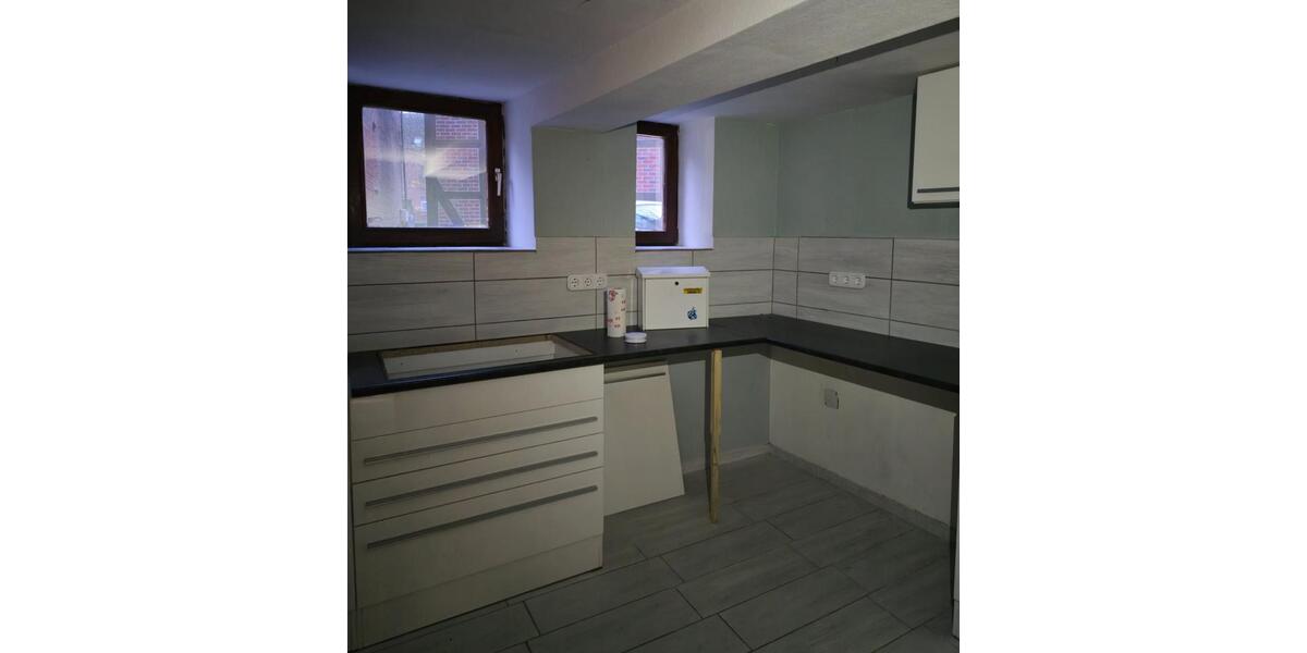 Ein-bis 2 Familienhaus zu mieten 7 zimmer