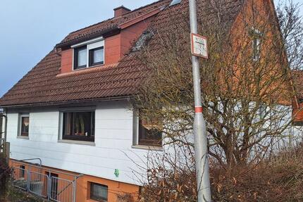 Haus Schramberg - 5.5 Zimmer, 87 m&sup2;, 249.000&euro; | Angebot:25150360