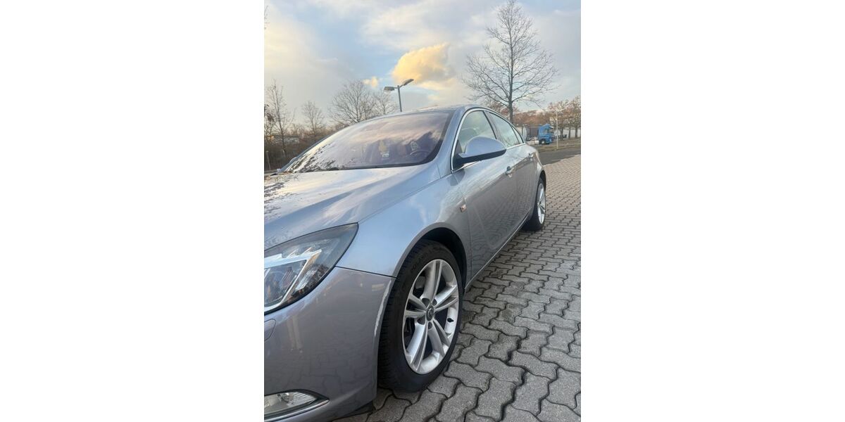 Opel Insignia 158.000 km 4.800 &euro; Marl 45768