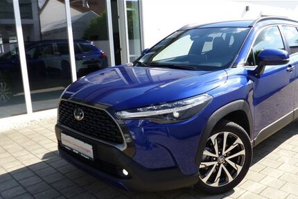 Toyota Corolla Cross 42.920 km 29.500 &euro; Bad Gögging 93333