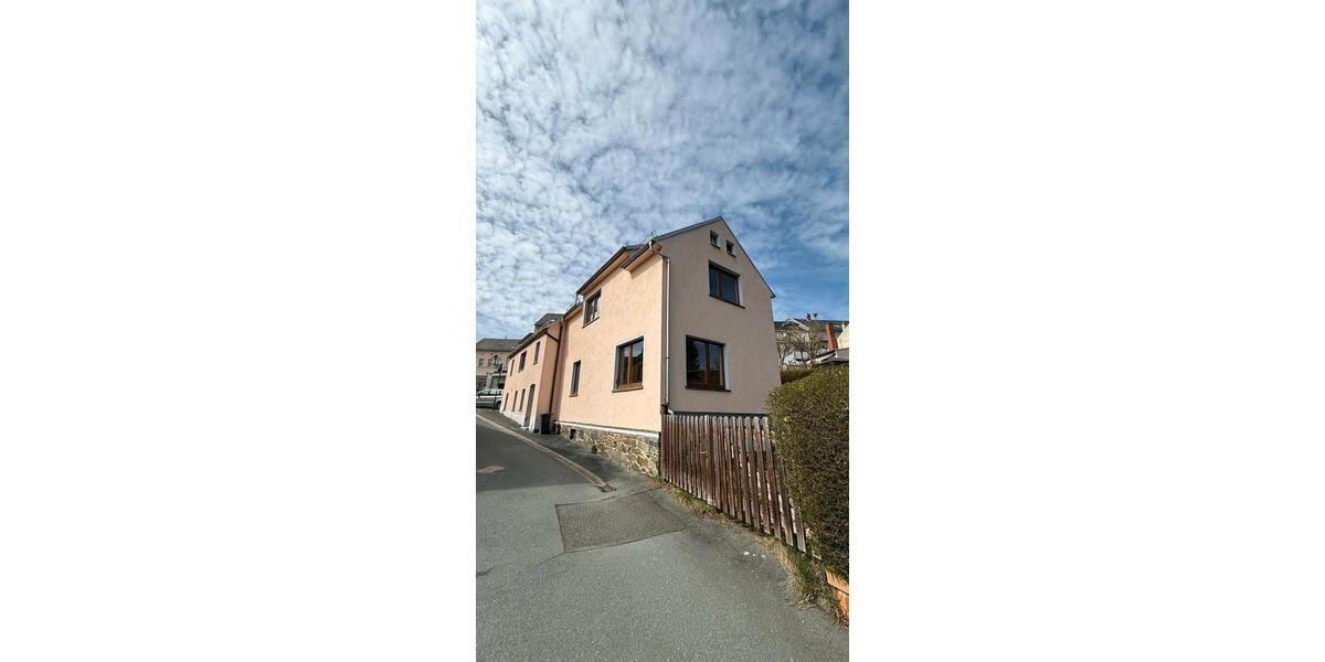 Einfamilienhaus Pausa-Mühltroff Mühltroff - 5 Zimmer, 145 m&sup2;, 1.100&euro; | Angebot:26286416