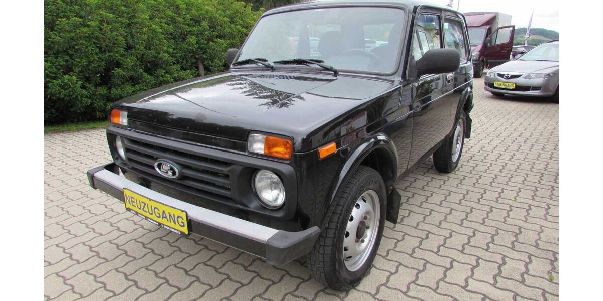Lada Niva 47.700 km 8.990 &euro; Kronach OT Knellendorf 96317