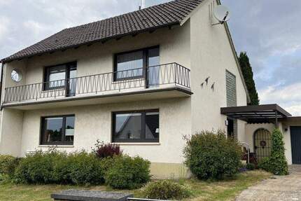 Einziehen und Wohlfühlen - gepflegtes Einfamilienhaus mit großem Gartengrundstück in idyllischer Lage von Kalletal 5 zimmer