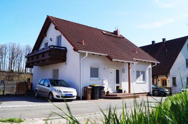 Einfamilienhaus Roßtal / Buchschwabach Buchschwabach - 7 Zimmer, 140 m&sup2;, 469.000&euro; | Angebot:26273723