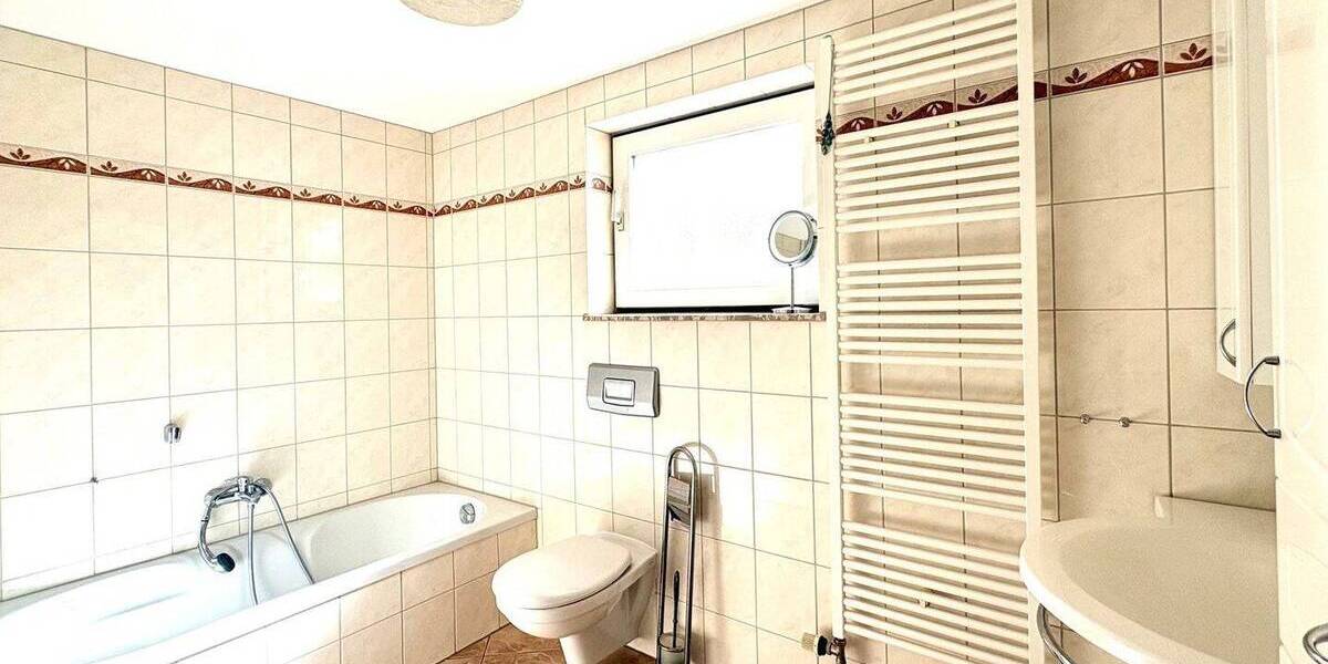 Einfamilienhaus Garding - 5 Zimmer, 126 m&sup2;, 259.000&euro; | Angebot:26257489