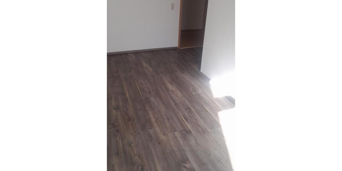 Etagenwohnung Annaberg-Buchholz Buchholz - 3 Zimmer, 74 m&sup2;, 410&euro; | Angebot:26098096
