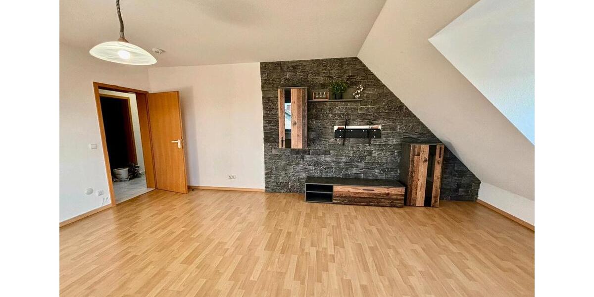 Dachgeschoßwohnung Budenheim - 2 Zimmer, 62 m&sup2;, 225.000&euro; | Angebot:25516149