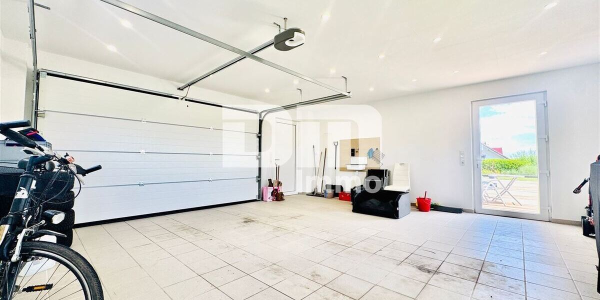 Exklusiver Neubautraum mit Premium-Ausstattung, großer Terrasse und Doppelgarage - Einfamilienhaus Bad Arolsen | Angebot:27023643