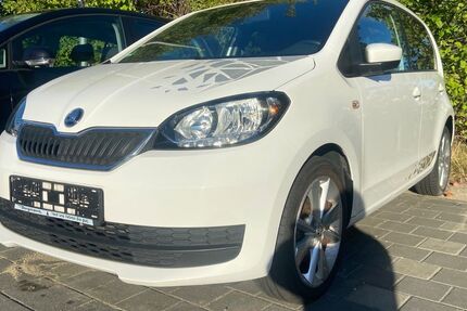 Skoda Citigo 93.000 km 6.100 &euro; Berlin 10367