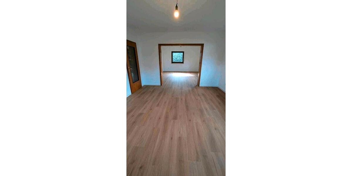 Hochparterre Rimbach - 3 Zimmer, 100 m&sup2;, 990&euro; | Angebot:25903904