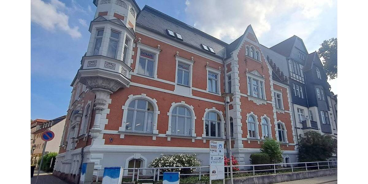 Stilvolles Kulturdenkmal Büro- u. Wohnflächen in zentraler Lage zimmer