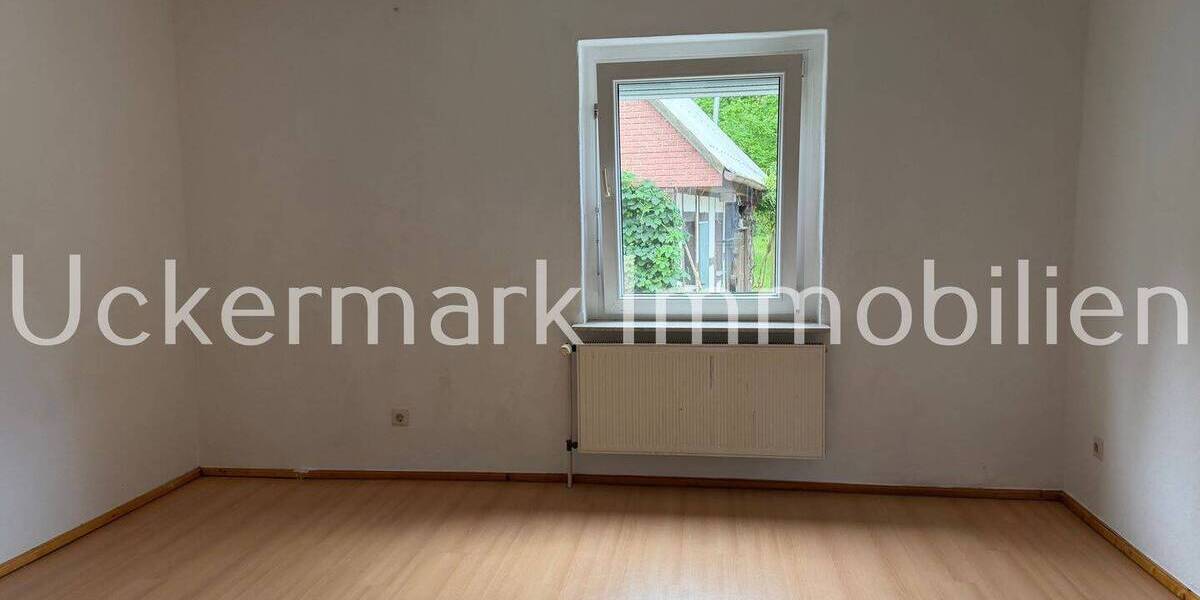 Einfamilienhaus Woldegk Bredenfelde - 8 Zimmer, 220 m&sup2;, 369.000&euro; | Angebot:26788101