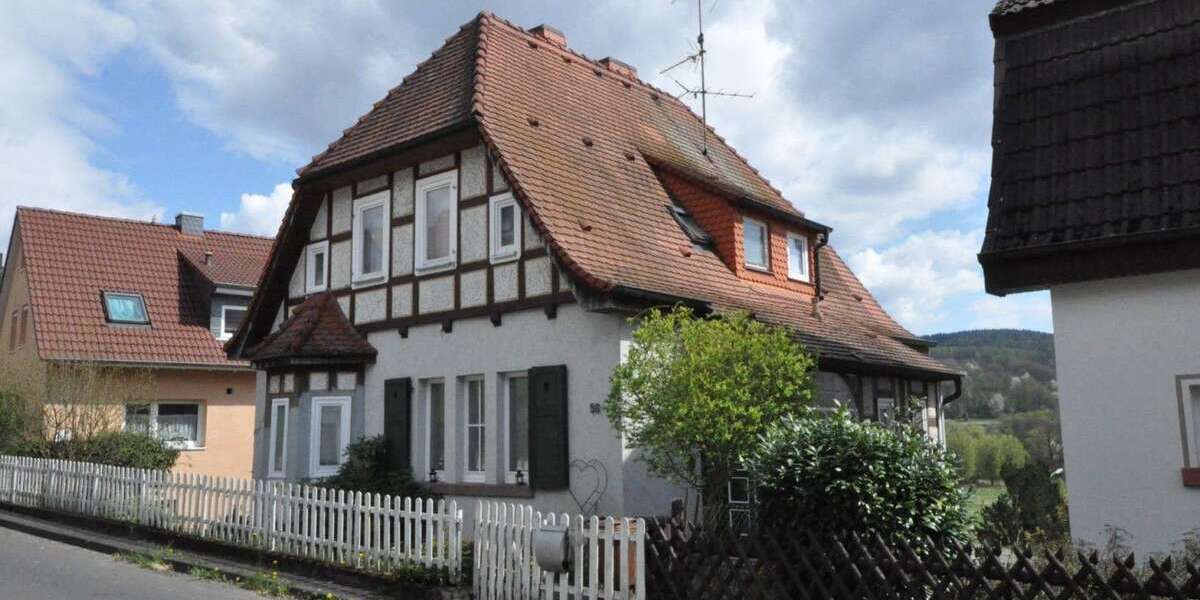 Haus zum Mieten in Bad Soden-Salmünster 1.280 € 160 m² 5 zimmer