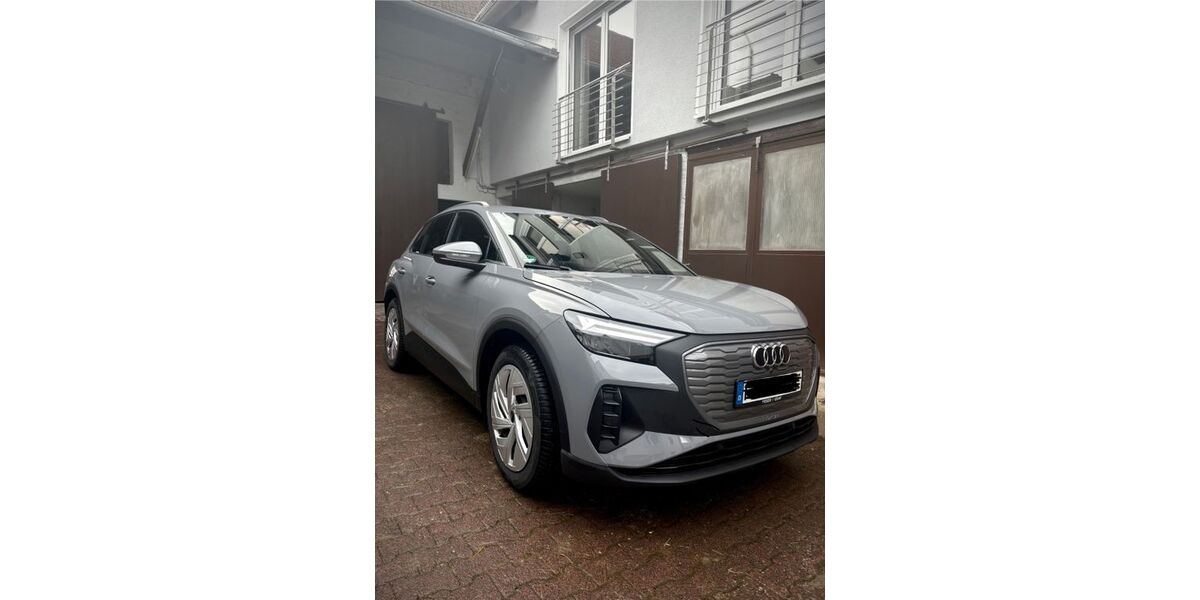 Audi Q4 e-tron 52.000 km 22.500 &euro; Frankfurt 60435