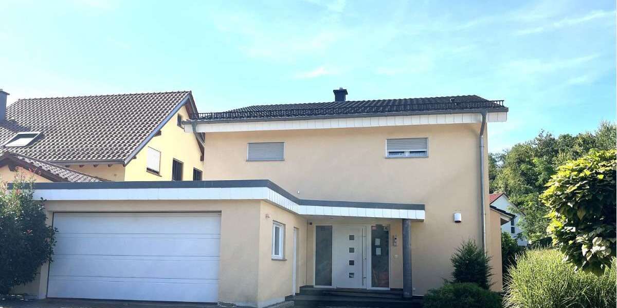Haus zum Mieten in Mühlhausen 2.400 € 189 m² 8 zimmer