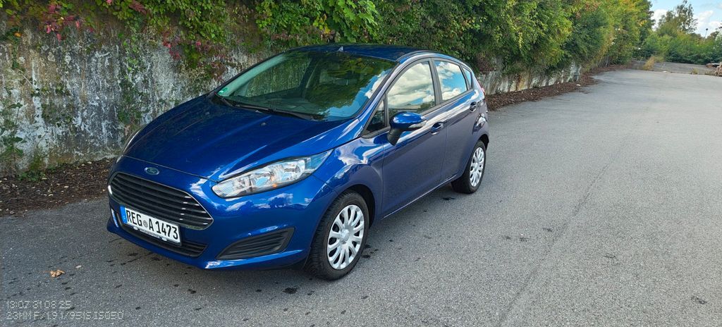 Ford Fiesta 180.000 km 3.800 € Viechtach 94234