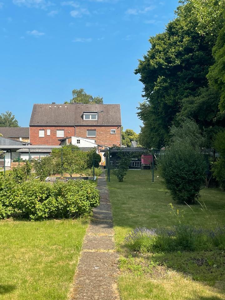 Haus mit großzügigen Grundstück von Privat