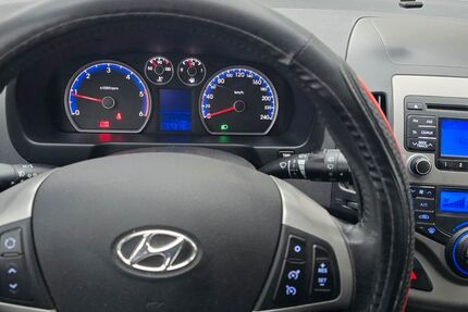 Hyundai i30 137.800 km 7.000 &euro; Essen 45149