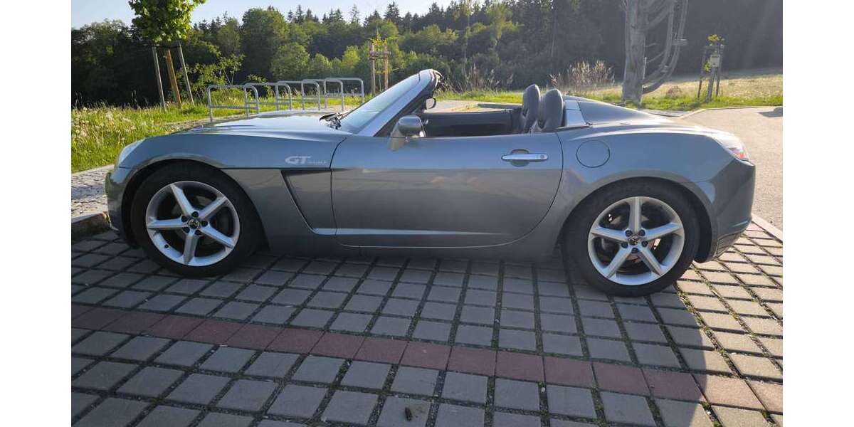 Opel GT 160.000 km 9.900 &euro; Thermalbad Wiesenbad 09488