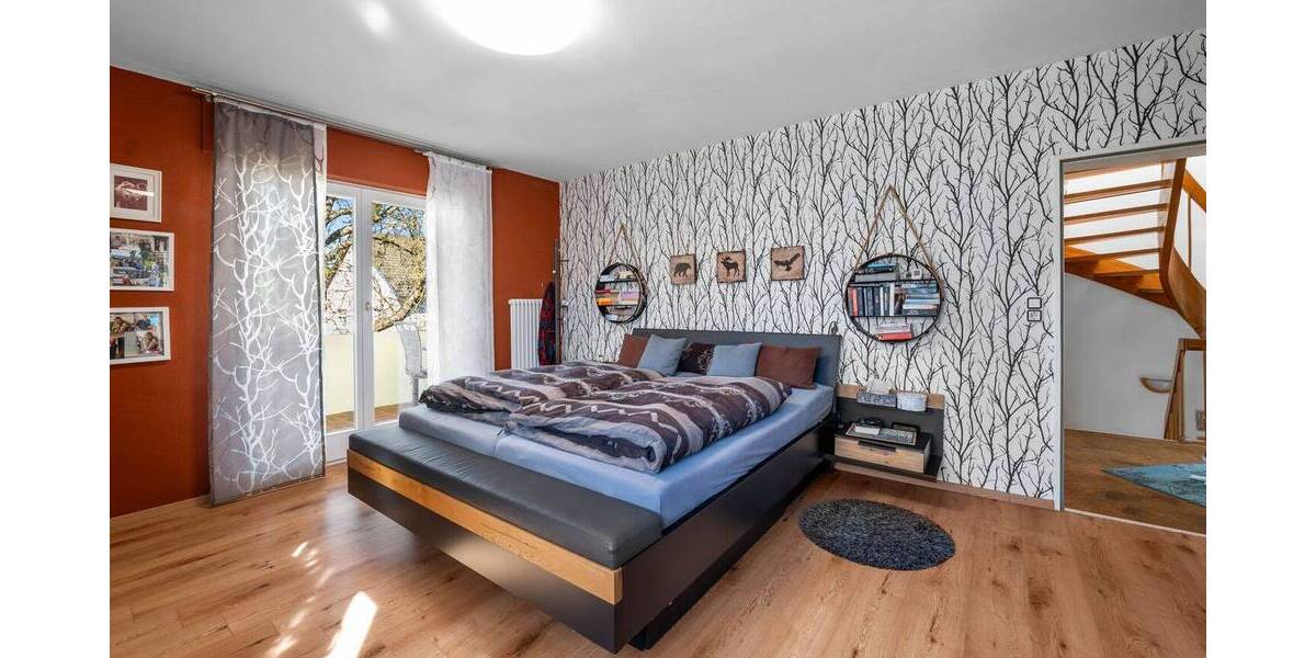 Reihenendhaus Kirchzarten - 7 Zimmer, 167 m&sup2;, 919.000&euro; | Angebot:26686413