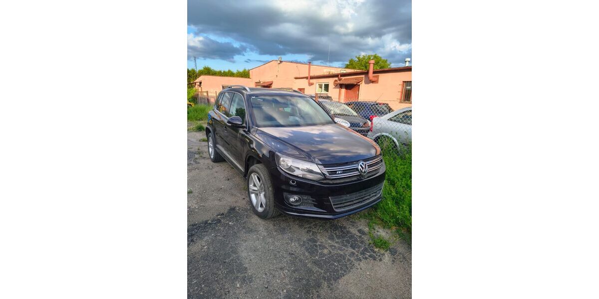 VW Tiguan 117.000 km 11.800 &euro; Grebenau - Schwarz 36323