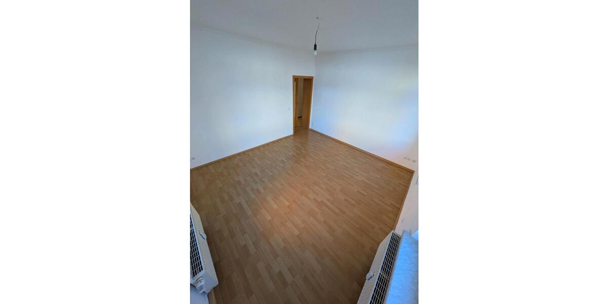 Erdgeschoßwohnung Chemnitz Altchemnitz - 3.5 Zimmer, 94 m&sup2;, 720&euro; | Angebot:26704619