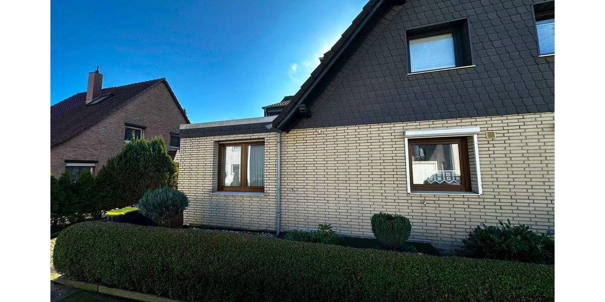 Doppelhaushälfte Essen Karnap - 6 Zimmer, 197 m&sup2;, 450.000&euro; | Angebot:25707136