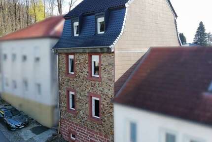 Haus Zweibrücken - 7 Zimmer, 120 m&sup2;, 250.000&euro; | Angebot:26446525