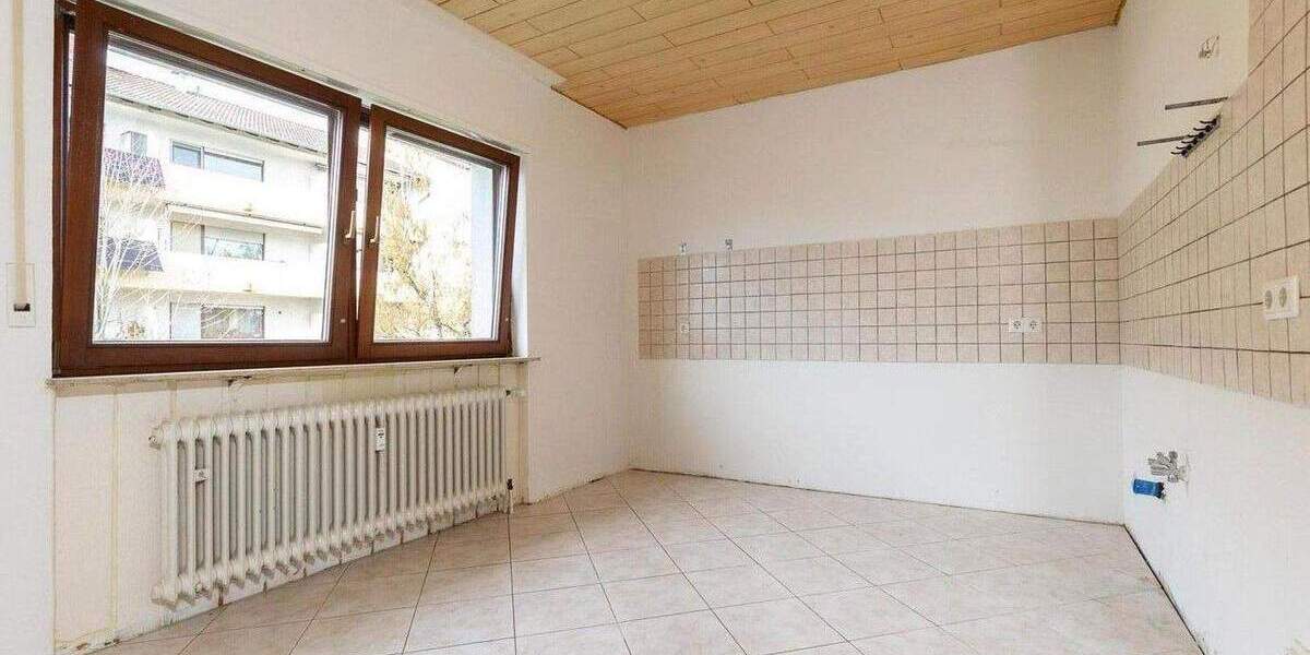 Etagenwohnung Brühl - 3 Zimmer, 82 m&sup2;, 219.000&euro; | Angebot:25568282