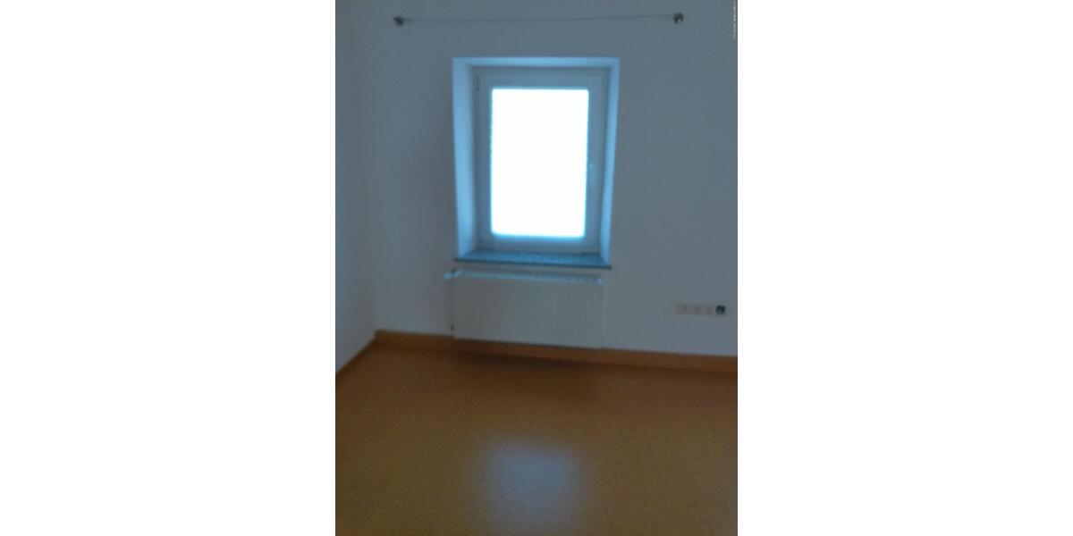 Schöne 2 Zimmer Wohnung mit 110 qm Wohnfläche in Ottweiler Fürth zu vermieten 2 zimmer