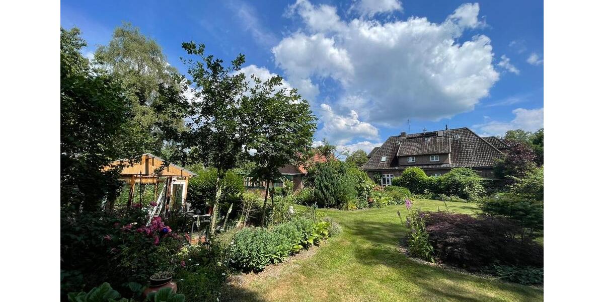 Einfamilienhaus Hagen im Bremischen - 9 Zimmer, 300 m&sup2;, 600.000&euro; | Angebot:26536539