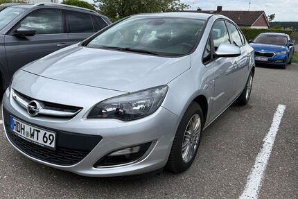 Opel Astra 98.000 km 5.600 &euro; Dettingen 89547