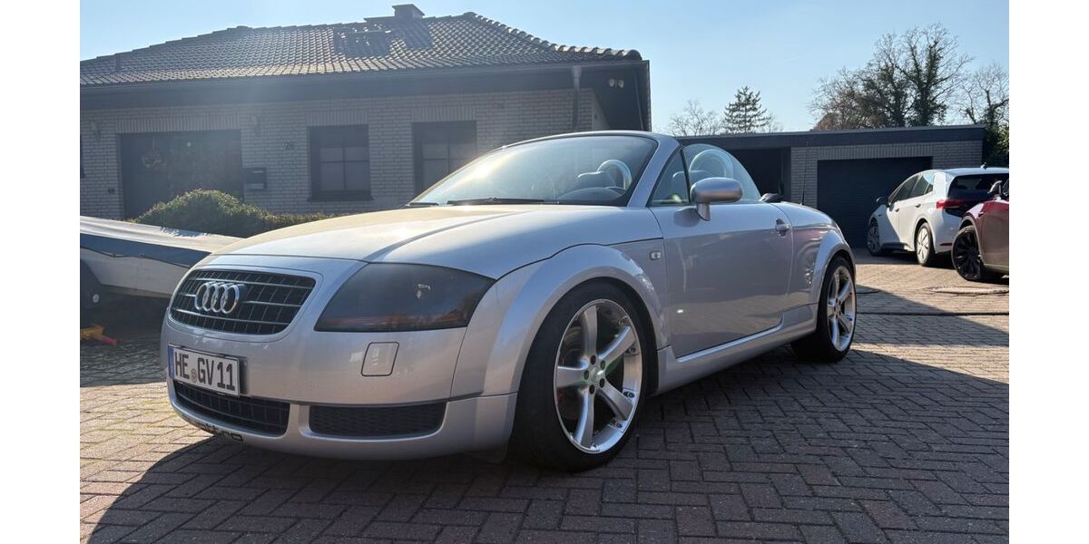 Audi TT 208.000 km 2.950 &euro; Velpke 38458