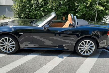 Fiat 124 Spider 18.600 km 21.450 &euro; Unterhaching 82008