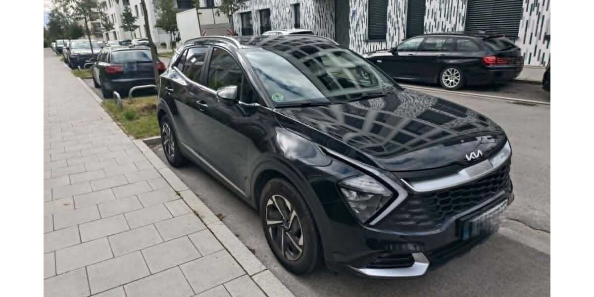 Kia Sportage 41.000 km 26.500 &euro; München 81735