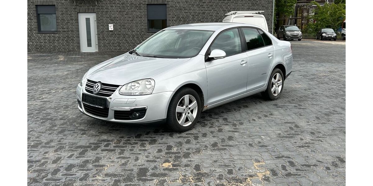 VW Jetta 116.000 km 3.990 &euro; Burgdorf (bei Hannover) 31303