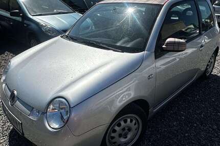VW Lupo 186.695 km 4.290 &euro; Aachen 52068