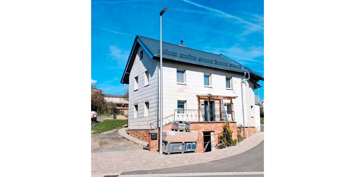 Einfamilienhaus Gädheim - 7.5 Zimmer, 150 m&sup2;, 173.000&euro; | Angebot:26942042