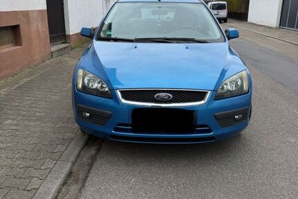 Ford Focus 170.000 km 1.999 &euro; Bruchsal 76646