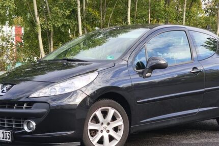 Peugeot 207 140.000 km 2.000 € Niedernhausen 65527