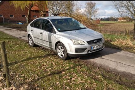Ford Focus 135.224 km 2.380 &euro; Rödinghausen 32289