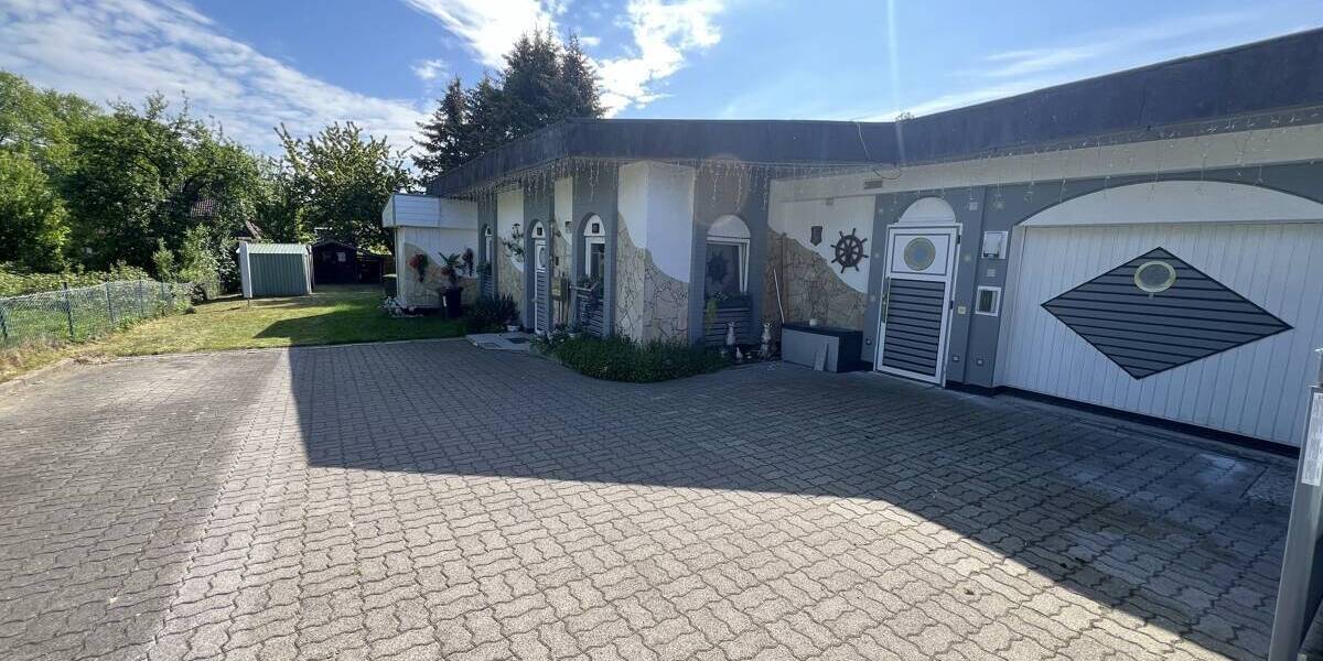 Mehrfamilienhaus, Wohnhaus Reinfeld - 750.000&euro; | Angebot:25769842