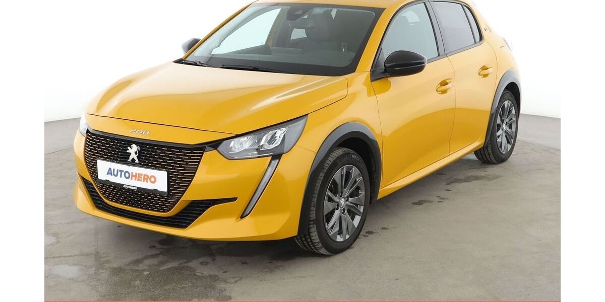 Peugeot 208 22.890 km 17.230 &euro; Dresden 01187