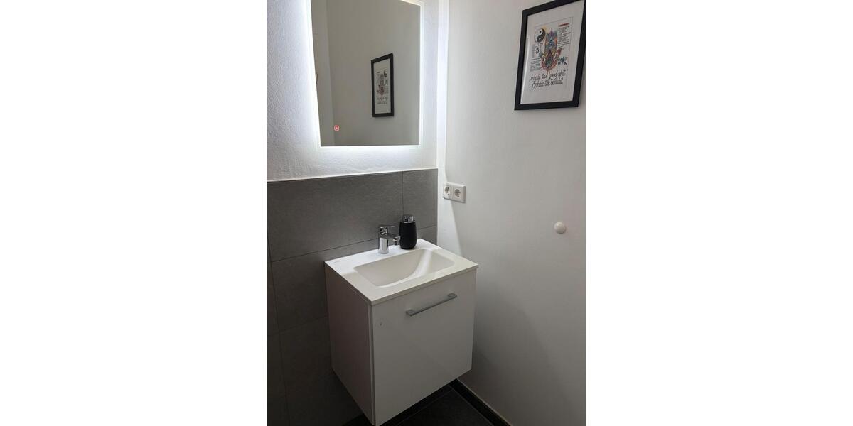 Etagenwohnung Wörrstadt - 4 Zimmer, 98 m&sup2;, 1.550&euro; | Angebot:26395670