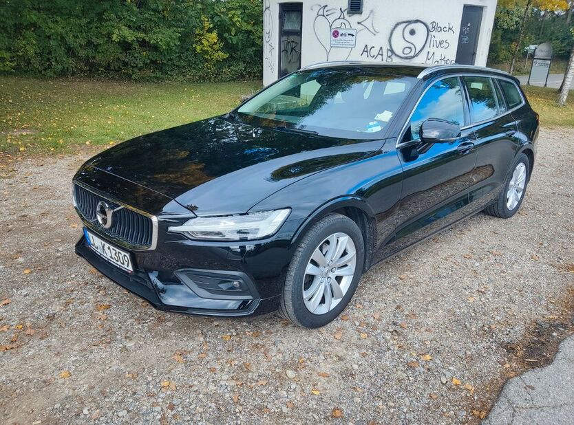 Volvo V60 104.000 km 18.599 € Diessen 86911