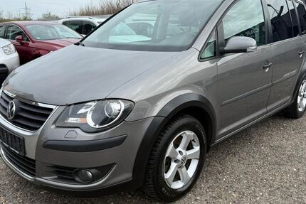 VW Touran 325.000 km 3.250 &euro; Kamp-Lintfort 47475