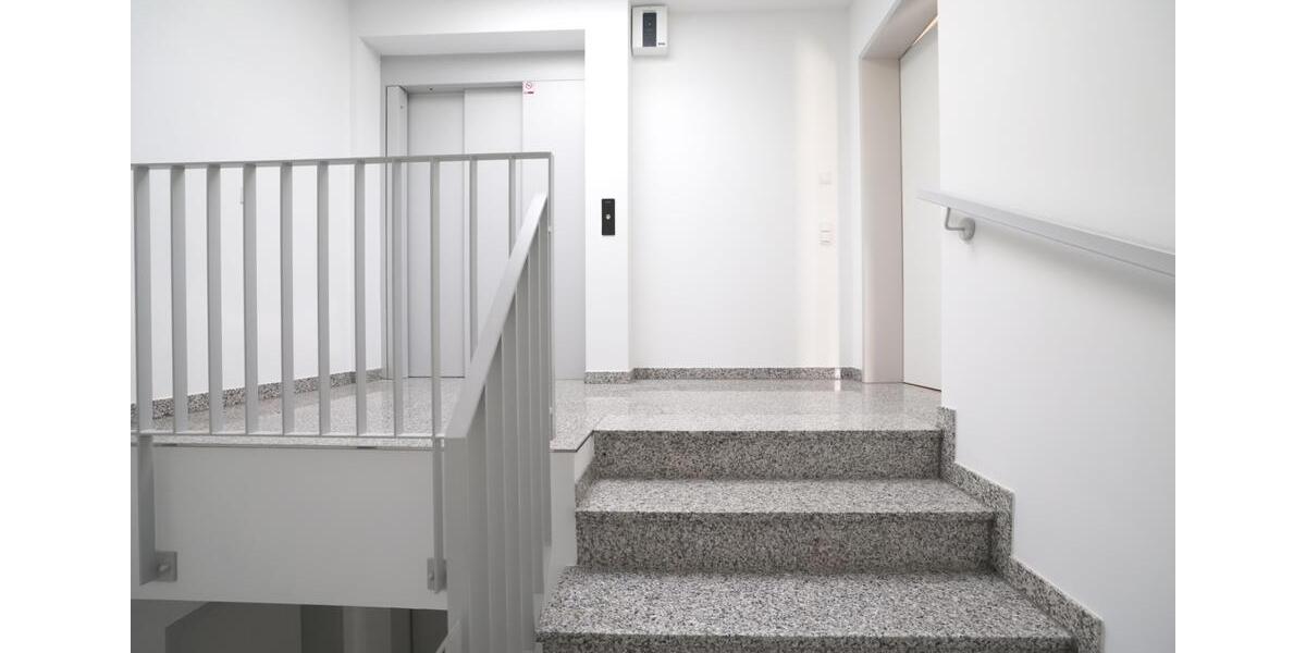 Einfamilienhaus Solingen Höhscheid - 3 Zimmer, 120 m&sup2;, 2.000&euro; | Angebot:25368351