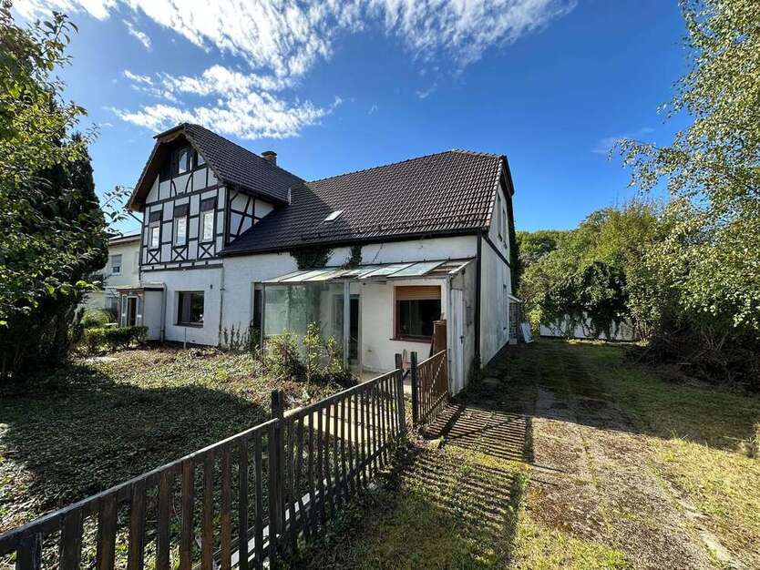 Haus zum Kaufen in FröndenbergRuhr 298.000 € 165 m²